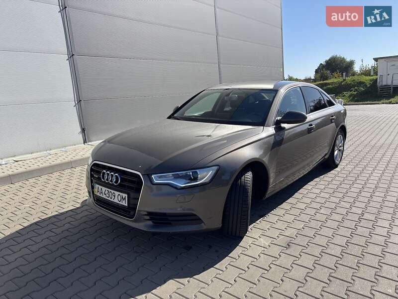 Седан Audi A6 2011 в 
