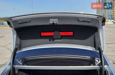 Седан Audi A6 2016 в 