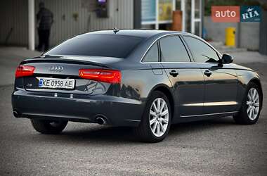 Седан Audi A6 2014 в 