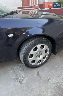 Универсал Audi A6 2003 в 