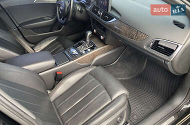 Седан Audi A6 2016 в 
