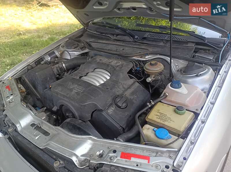 Универсал Audi A6 1996 в Киеве