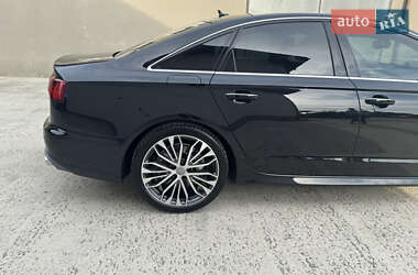 Седан Audi A6 2018 в 