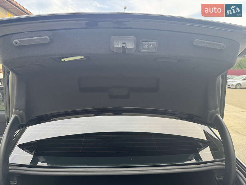 Седан Audi A6 2018 в Ужгороді