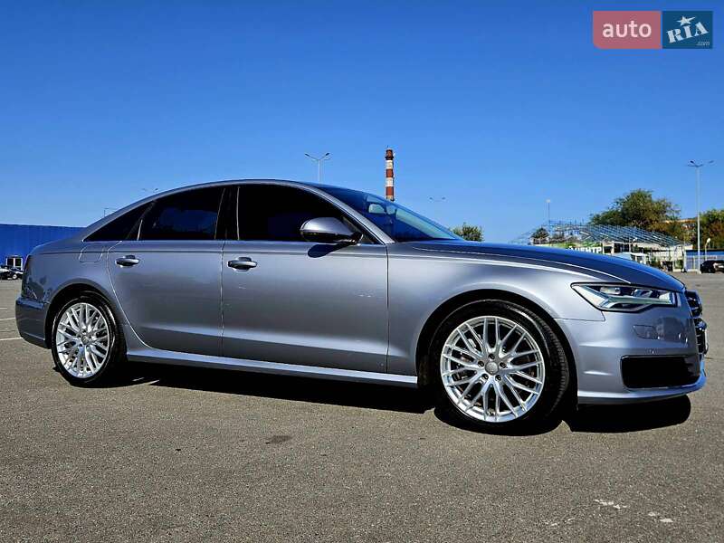 Седан Audi A6 2015 в Днепре