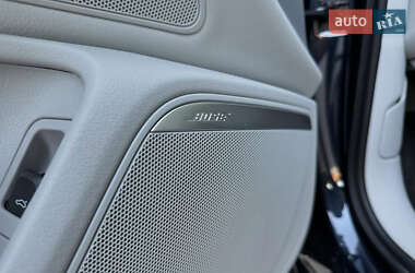 Седан Audi A6 2012 в 