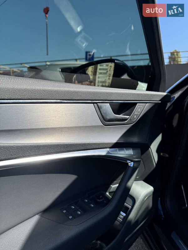 Седан Audi A6 2019 в Киеве