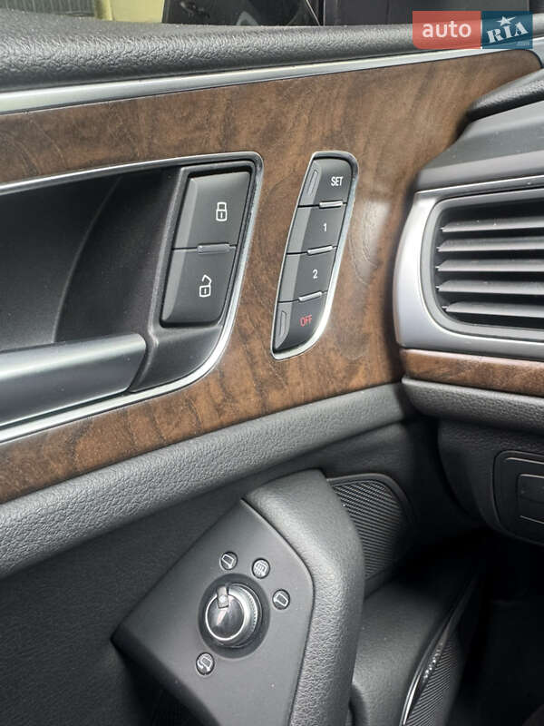 Седан Audi A6 2015 в Ужгороде
