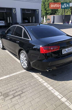 Седан Audi A6 2014 в 