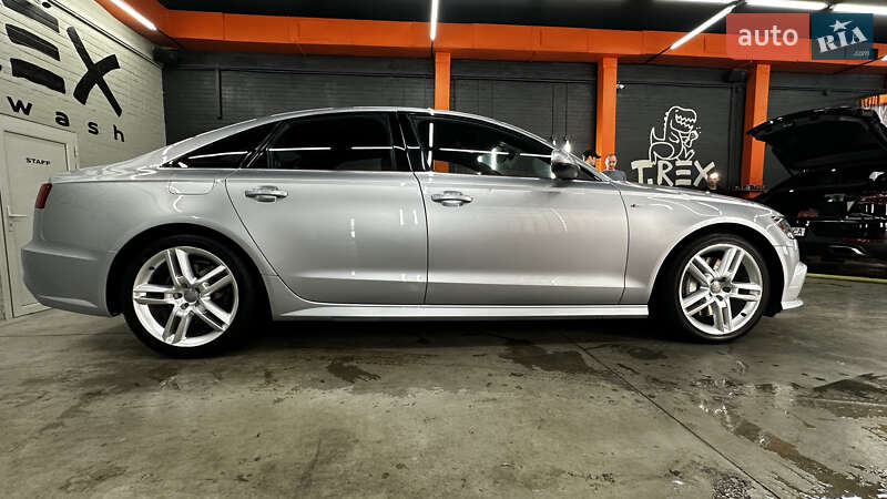 Седан Audi A6 2015 в Киеве