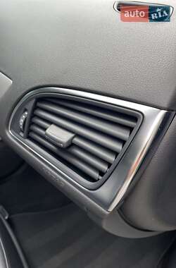 Седан Audi A6 2012 в 