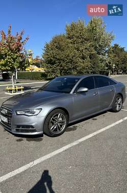 Седан Audi A6 2015 в 