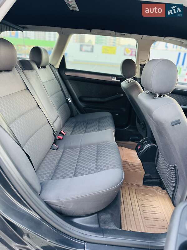 Універсал Audi A6 2003 в Одесі
