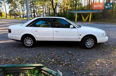 Седан Audi A6 1996 в 