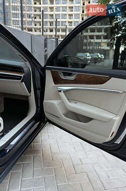Седан Audi A6 2022 в 