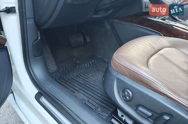 Седан Audi A6 2013 в 