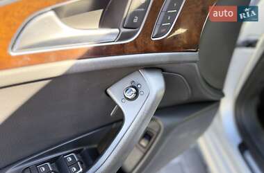 Седан Audi A6 2015 в 