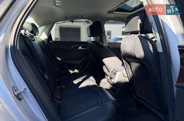 Седан Audi A6 2015 в 
