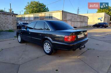 Седан Audi A6 1997 в 