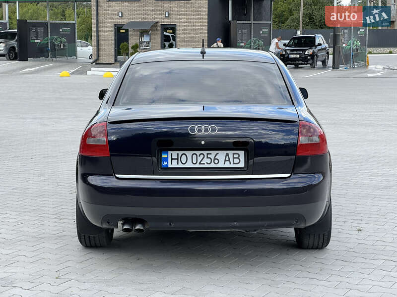 Седан Audi A6 2001 в Подволочиске