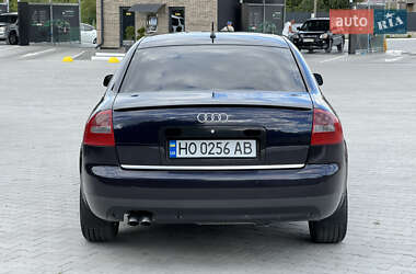 Седан Audi A6 2001 в 