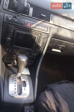 Седан Audi A6 1999 в 