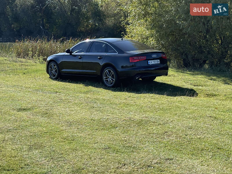 Седан Audi A6 2014 в Киеве