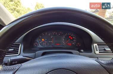 Седан Audi A6 1999 в 