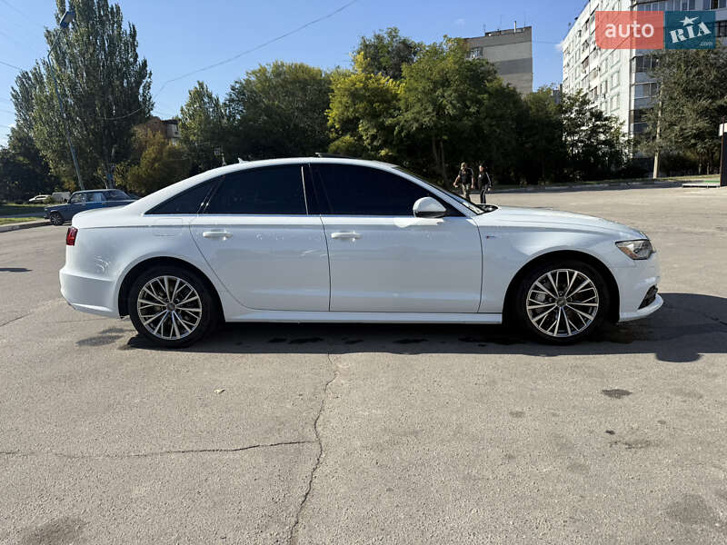 Седан Audi A6 2016 в Запорожье