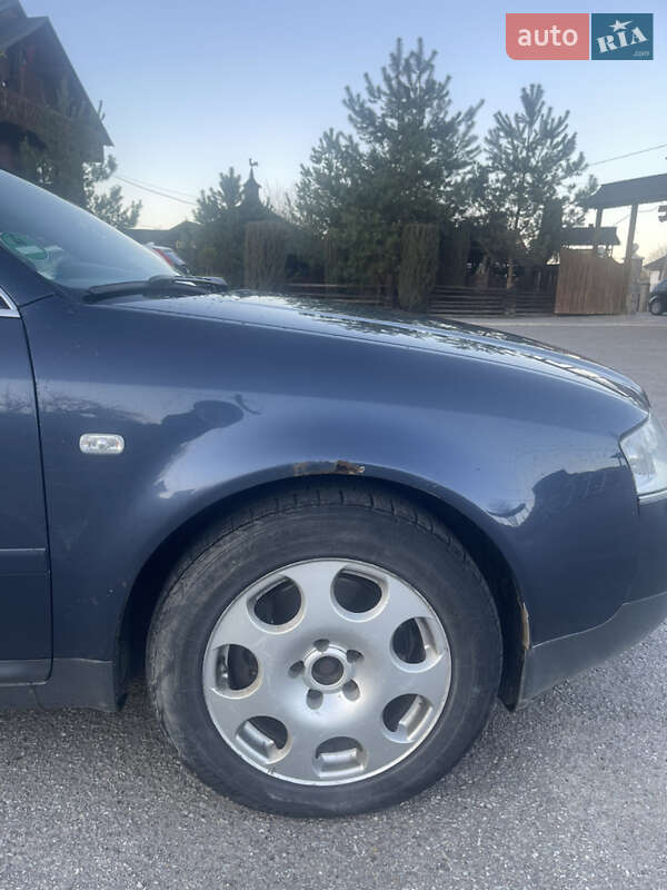 Седан Audi A6 2003 в Косове