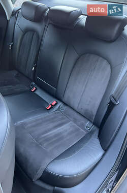 Седан Audi A6 2013 в 