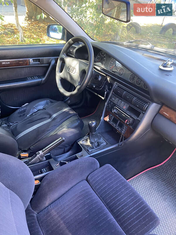 Седан Audi A6 1995 в Владимирце фото 9 Седан Audi A6 1995 в Владимирце