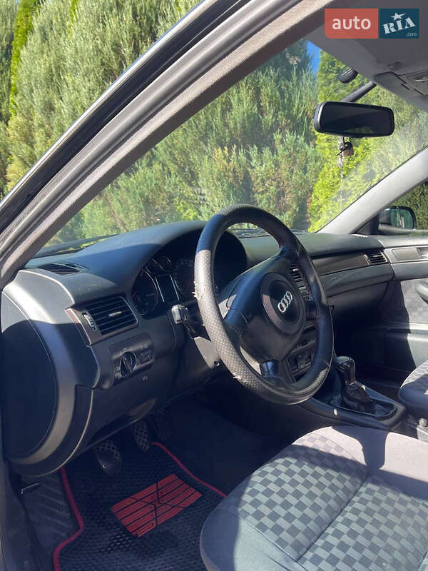 Седан Audi A6 1999 в Самборе