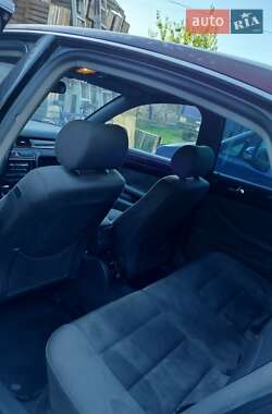 Седан Audi A6 2000 в Черновцах