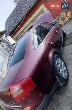 Седан Audi A6 2000 в Черновцах