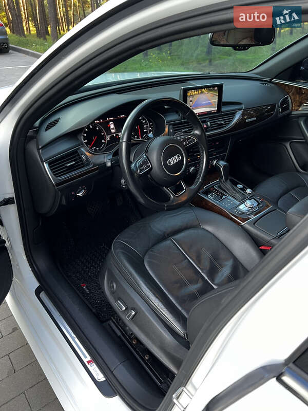 Седан Audi A6 2015 в Горішніх Плавнях
