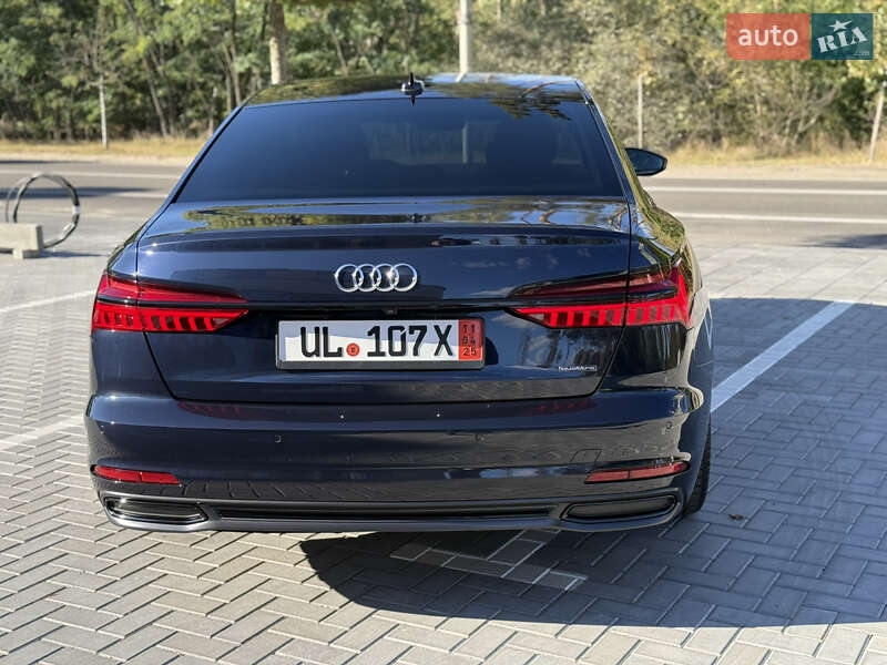 Седан Audi A6 2019 в Киеве