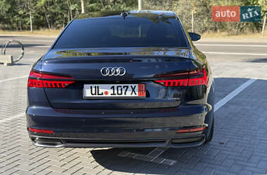 Седан Audi A6 2019 в 