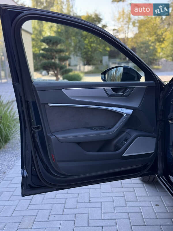 Седан Audi A6 2019 в Киеве