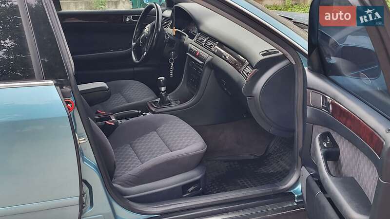 Седан Audi A6 1997 в Виннице
