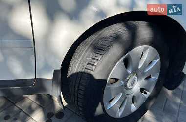 Универсал Audi A6 1998 в 
