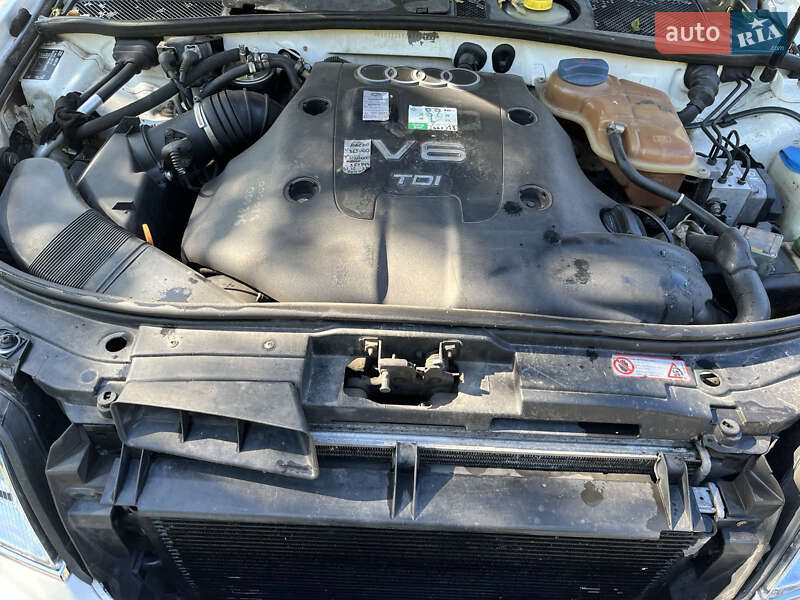 Універсал Audi A6 1998 в Дніпрі