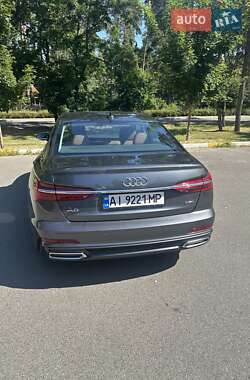 Седан Audi A6 2019 в 