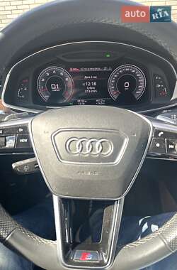 Седан Audi A6 2019 в 