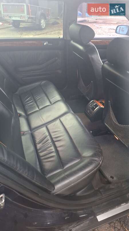 Универсал Audi A6 2004 в Костополе