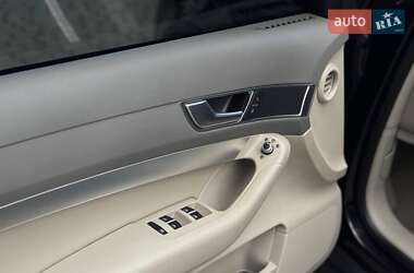 Седан Audi A6 2010 в 