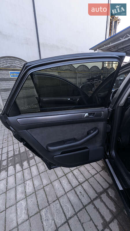 Седан Audi A6 2001 в Ровно