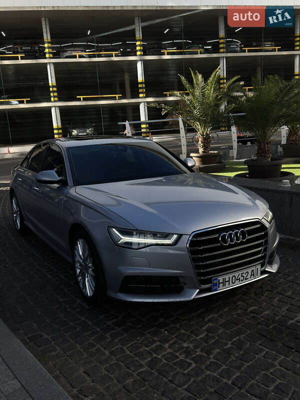 Седан Audi A6 2015 в Одессе