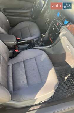 Универсал Audi A6 2001 в Косове