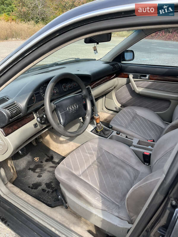 Седан Audi A6 1996 в Харькове